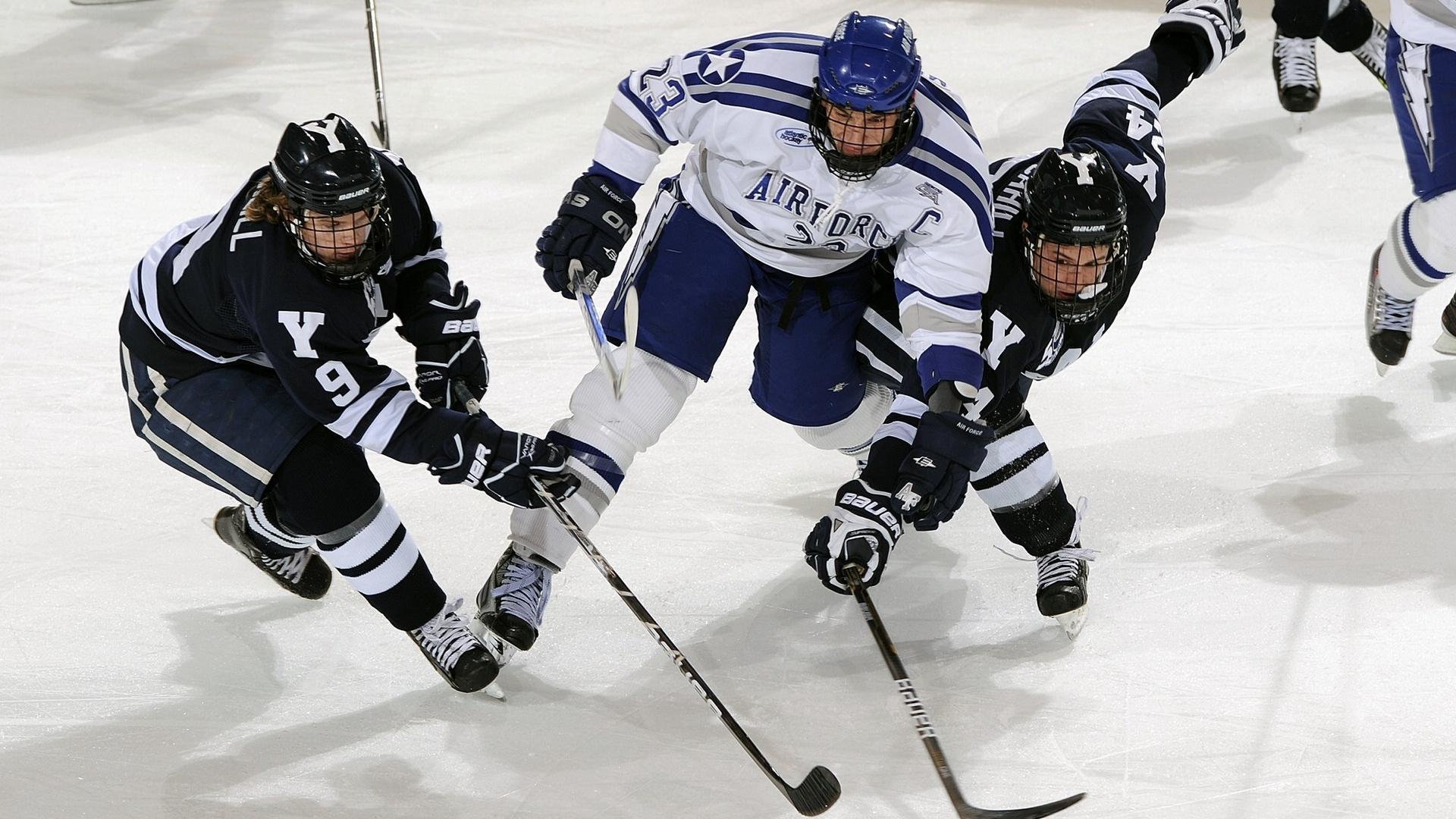 “亚戈·卡尔曼：阿根廷美洲狮队的力量与技巧并存的核心”